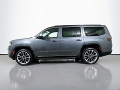 Used 2022  Jeep Wagoneer Series II 4x4 at Dutro Auto near Zanesville&comma; OH