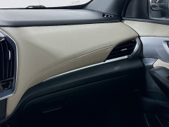 Used 2022  Chevrolet Traverse AWD 4dr LS w/1LS at Graham Auto Mall near Mansfield, OH