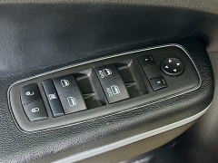 Used 2022  Chrysler 300 300S RWD at Dutro Auto near Zanesville&comma; OH