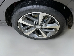 Used 2021  Hyundai Kona Limited DCT AWD at Graham Auto Mall near Mansfield&comma; OH