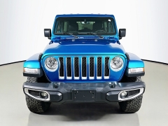 Used 2020  Jeep Wrangler Unlimited 4d SUV 4WD Sahara at Dutro Auto near Zanesville&comma; OH
