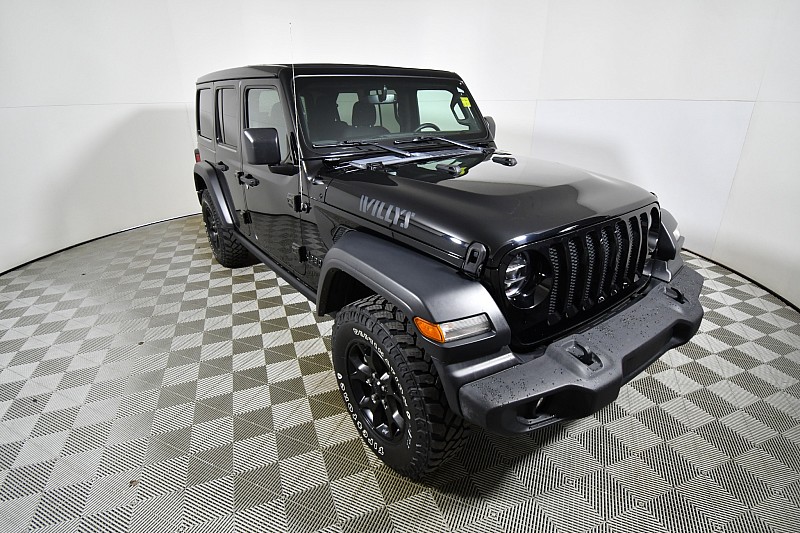 Used 2020  Jeep Wrangler Unlimited 4d SUV 4WD Willys at Graham Auto Mall near Mansfield, OH