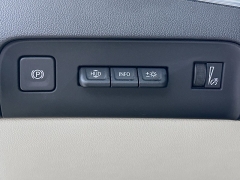 Used 2023  Buick Enclave AWD 4dr Avenir at Graham Auto Mall near Mansfield&comma; OH