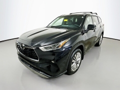 New 2026  Toyota Highlander Hybrid Platinum AWD at Dutro Auto near Zanesville&comma; OH
