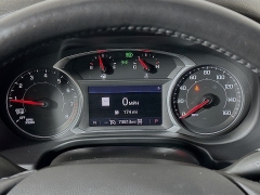 Used 2021  GMC Acadia AWD 4dr AT4 at Dutro Auto near Zanesville, OH