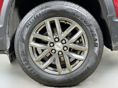 Used 2017  GMC Acadia 4d SUV AWD SLT-1 at Graham Auto Mall near Mansfield&comma; OH