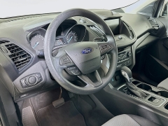 Used 2019  Ford Escape 4d SUV FWD SE at Dutro Auto near Zanesville&comma; OH