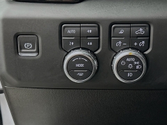 Used 2024  GMC Sierra 1500 4WD Crew Cab 147" Denali at Dutro Auto near Zanesville&comma; OH