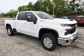 New 2026  Chevrolet Silverado 2500HD 4WD Crew Cab 159" LT Gas at Dutro Auto near Zanesville&comma; OH