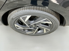 New 2026  Hyundai Elantra Limited Sedan at Dutro Auto near Zanesville&comma; OH