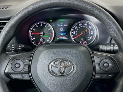 Used 2021  Toyota RAV4 XLE FWD at Graham Auto Mall near Mansfield&comma; OH