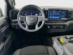 Used 2024  Chevrolet Silverado 1500 4WD Crew Cab 147" LT w&sol;1LT at Dutro Auto near Zanesville&comma; OH