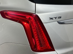 Used 2017  Cadillac XT5 4d SUV FWD Luxury at Dutro Auto near Zanesville, OH