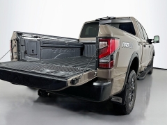 Used 2023  Nissan Titan XD 4x4 Crew Cab PRO-4X at Dutro Auto near Zanesville&comma; OH