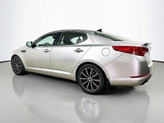 Used 2013  Kia Optima 4d Sedan EX at Dutro Auto near Zanesville, OH