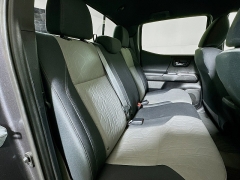 Used 2021  Toyota Tacoma 4WD TRD Off Road Double Cab 6ft Bed V6 AT at Graham Auto Mall near Mansfield&comma; OH