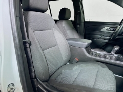 Used 2023  Chevrolet Traverse AWD 4dr LT Cloth w/1LT at Dutro Auto near Zanesville, OH