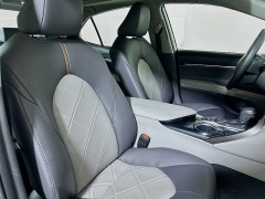 Used 2019  Toyota Camry 4d Sedan XLE at Dutro Auto near Zanesville, OH