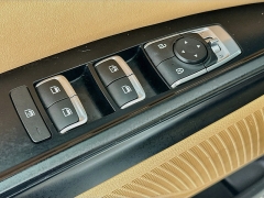 Used 2023  Kia Carnival LX Seat Package FWD at Dutro Auto near Zanesville&comma; OH