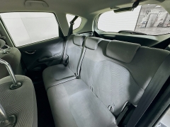 Used 2010  Honda Fit 5d Hatchback Base Auto at Dutro Auto near Zanesville&comma; OH