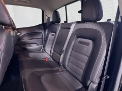 Used 2015  GMC Canyon 4WD Crew Cab SLE at Dutro Auto near Zanesville&comma; OH