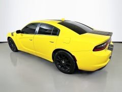 Used 2017  Dodge Charger 4d Sedan SXT AWD at Graham Auto Mall near Mansfield&comma; OH