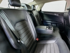 Used 2017  Ford Fusion 4d Sedan SE AWD at Dutro Auto near Zanesville&comma; OH