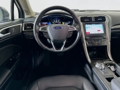 Used 2017  Ford Fusion 4d Sedan SE AWD at Dutro Auto near Zanesville&comma; OH