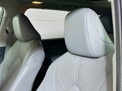 Used 2024  Toyota Highlander Hybrid Platinum AWD at Graham Auto Mall near Mansfield&comma; OH