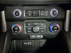 Used 2022  GMC Yukon XL 4WD 4dr SLE at Dutro Auto near Zanesville&comma; OH