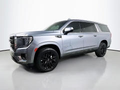 Used 2022  GMC Yukon XL 4WD 4dr SLE at Dutro Auto near Zanesville&comma; OH