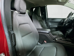 Used 2017  GMC Canyon 4WD Ext Cab SLE at Dutro Auto near Zanesville&comma; OH