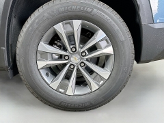 New 2027  Chevrolet Equinox AWD 4dr LT w&sol;2LT at Dutro Auto near Zanesville&comma; OH