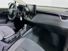 Used 2022  Toyota Corolla LE CVT at Graham Auto Mall near Mansfield, OH