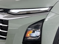 Used 2025  Chevrolet Equinox AWD 4dr LT w/2LT at Dutro Auto near Zanesville, OH