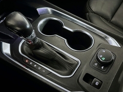 Used 2022  Chevrolet Traverse AWD 4dr LT Leather at Graham Auto Mall near Mansfield&comma; OH