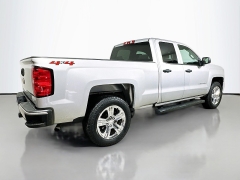 Used 2019  Chevrolet Silverado 1500 Legacy 4WD Double Cab Custom at Dutro Auto near Zanesville&comma; OH