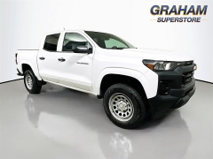 Used 2024  Chevrolet Colorado 2WD Crew Cab WT at Dutro Auto near Zanesville&comma; OH