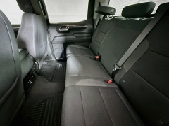 Used 2023  Chevrolet Silverado 1500 4WD Crew Cab 147" LT w&sol;1LT at Dutro Auto near Zanesville&comma; OH