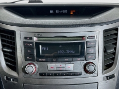 Used 2013  Subaru Outback 4d SUV i Premium CVT at Graham Auto Mall near Mansfield&comma; OH
