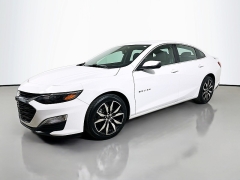 Used 2022  Chevrolet Malibu 4dr Sdn RS at Graham Auto Mall near Mansfield&comma; OH