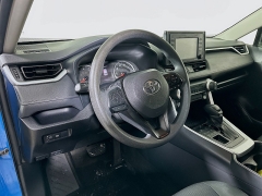 Used 2020  Toyota RAV4 4d SUV AWD LE at Dutro Auto near Zanesville&comma; OH