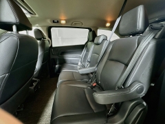 Used 2025  Honda Odyssey EX-L Auto at Graham Auto Mall near Mansfield&comma; OH