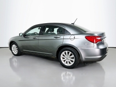 Used 2013  Chrysler 200 4d Sedan Touring at Graham Auto Mall near Mansfield, OH