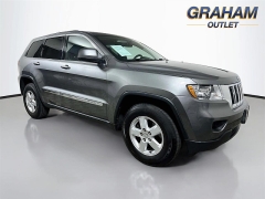  2013 Jeep Grand Cherokee 4d SUV 4WD Laredo at Dutro Auto near Zanesville&comma; OH