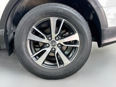 Used 2018  Toyota RAV4 4d SUV AWD XLE at Dutro Auto near Zanesville&comma; OH