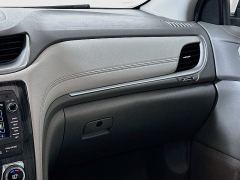 Used 2017  Chevrolet Traverse 4d SUV FWD Premier at Dutro Auto near Zanesville&comma; OH