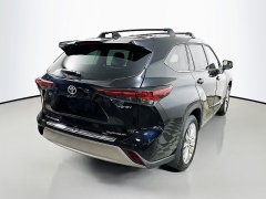 New 2026  Toyota Highlander Hybrid Platinum AWD at Dutro Auto near Zanesville&comma; OH