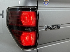 Used 2011  Ford F-150 4WD Supercab XLT at Dutro Auto near Zanesville&comma; OH