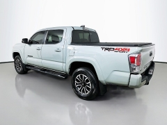 Used 2023  Toyota Tacoma 4WD TRD Sport Double Cab 5ft Bed V6 AT at Dutro Auto near Zanesville&comma; OH